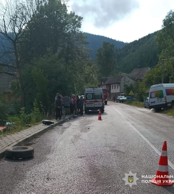 У поліції відкрили кримінальну справу через смертельну ДТП у селі Верхній Бистрий
