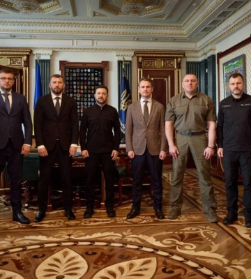 Зеленський зібрав керівників правоохоронних та антикорупційних органів після протестів