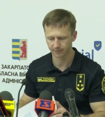 Шалений ажіотаж, продукти на смітниках, обабіч доріг, величезні штрафи та черги!  Що відбувається, подробиці (відео)