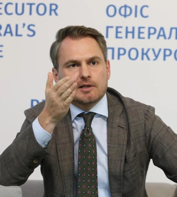 Генпрокурор Руслан Кравченко повідомив про масштабну антикорупційну зачистку в Дніпропетровський області