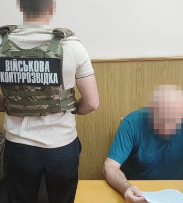 СБУ затримала агента фсб, який на замовлення рф створив мережу схронів з вибухівкою для терактів на Дніпропетровщині
