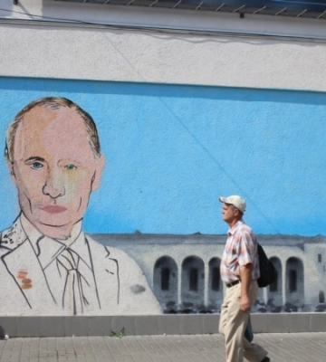 Полуостров войны: как Россия использует Крым против Украины