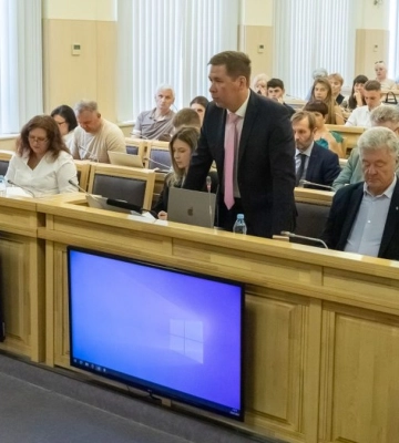 Верховный суд постановил истребовать у СНБО и Кабмина документы по санкциям против Порошенко Верховный суд постановил истребовать у СНБО и Кабмина документы по санкциям против Порошенко