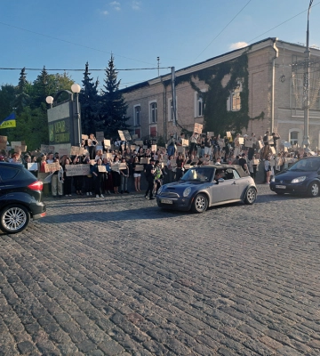 У Харкові також проходить акція проти закону щодо НАБУ і САП (ФОТОРЕПОРТАЖ)