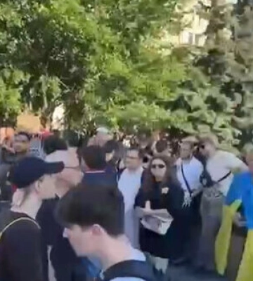 Харків’яни вийшли на протест проти закону щодо НАБУ і САП: деталі (фото, відео)