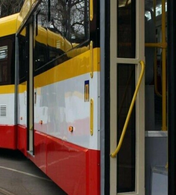 Після нічної атаки міський електротранспорт в Одесі працює з обмеженнями, - ОНОВЛЕНО
