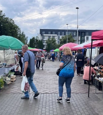 У Луцьку подорожчали фрукти: що кажуть продавці і покупці