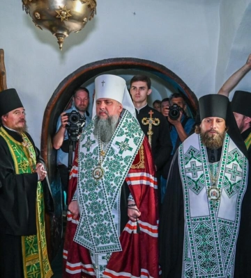 На території печер Києво-Печерської лаври вперше відбулося богослужіння ПЦУ