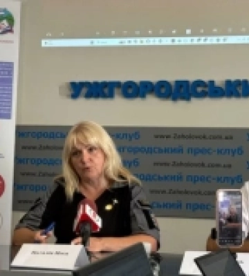 На Закарпатті в рамках проєкту з розвитку малої авіації навчатимуть майбутніх пілотів