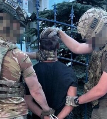 Двоє агентів ФСБ готували подвійний теракт біля обласного ТЦК у Миколаєві, - СБУ. ФОТОрепортаж