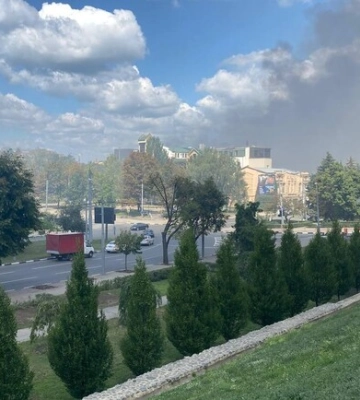 Росіяни вдарили КАБами по центру Харкова: &quot;приліт&quot; біля багатоповерхівки