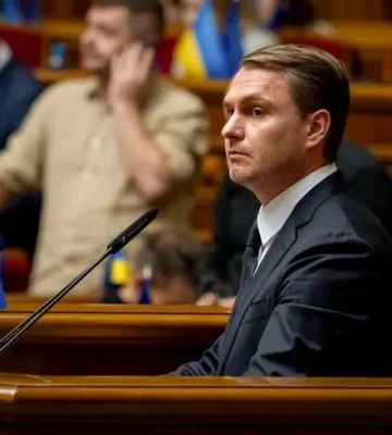Сьогодні двоє прокурорів отримали підозри — Кравченко