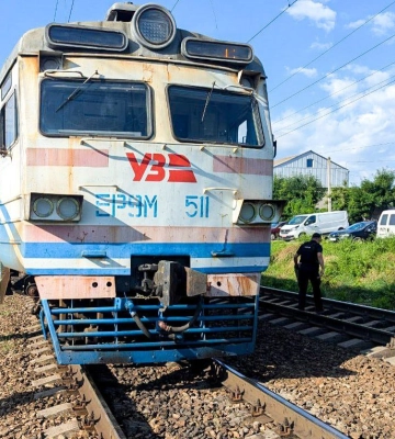 У Рівному поїзд збив пенсіонерку