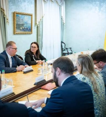 Свириденко встретилась с послами G7 на фоне критики относительно угроз независимости НАБУ и САП Свириденко встретилась с послами G7 на фоне критики относительно угроз независимости НАБУ и САП