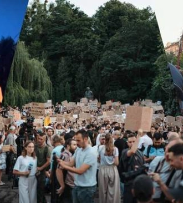 Женя Галич, Римма Зюбина и другие звезды вышли на протесты против скандального закона №12414