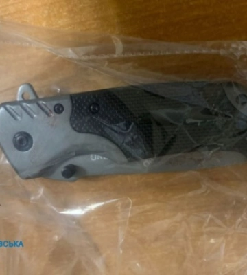 У Дніпрі 14-річний підліток вбив ножем незнайому жінку