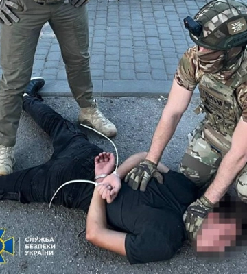 СБУ зірвала теракт у Миколаєві: затримано агентів ФСБ, які планували подвійний вибух біля обласного ТЦК