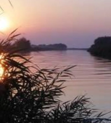 В гирлі Дунаю в Одеській області вибухнуло судно з 11 людьми