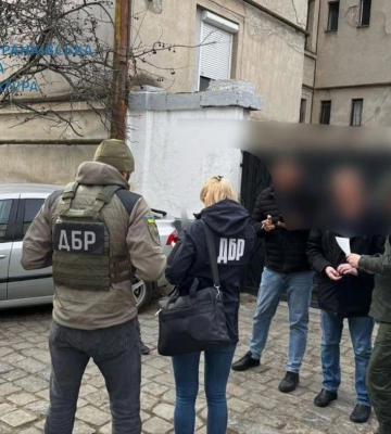 На Прикарпатті заочно судитимуть організаторів каналу переправлення ухилянтів через кордон