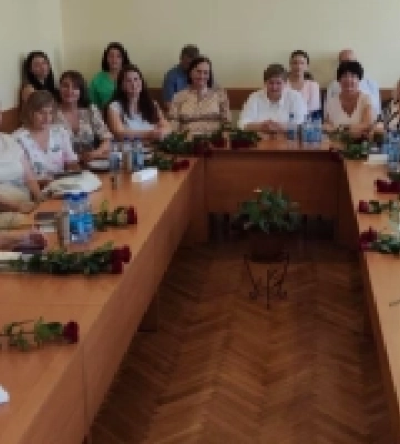 У Тячеві привітали медиків напередодні професійного свята У Тячеві привітали медиків напередодні професійного свята