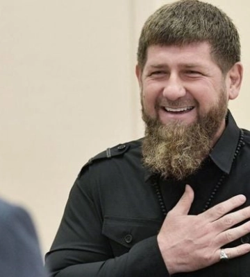 "Шашлык не пошёл?": Кадырова госпитализировали на отдыхе в Турции "Шашлык не пошёл?": Кадырова госпитализировали на отдыхе в Турции