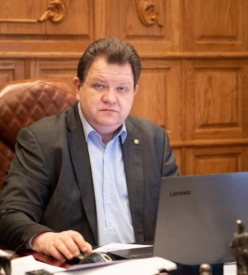 Суддя, який не звільнений з посади в порядку, визначеному законом, та не позбавлений суддівського статусу рішенням Вищої ради правосуддя, продовжує користуватися гарантіями суддівської незалежності – РСУ підтримала Богдана Львова Суддя, який не звільнений з посади в порядку, визначеному законом, та не позбавлений суддівського статусу рішенням Вищої ради правосуддя, продовжує користуватися гарантіями суддівської незалежності – РСУ підтримала Богдана Львова