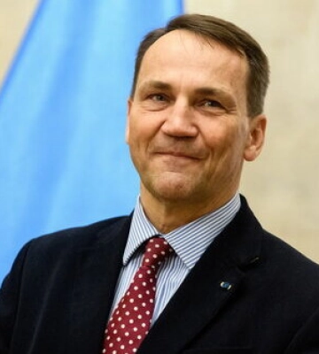 Сикорский убеждал Келлога возобновить поставки ракет для Patriot Украине, - Telegraph