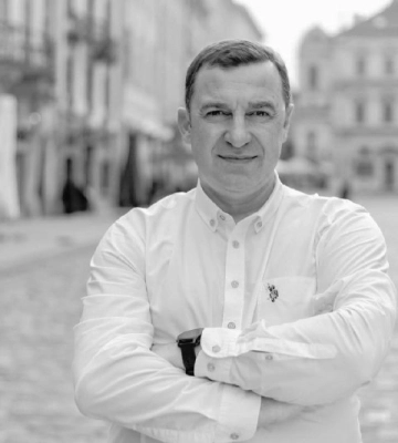 ДБР розслідує загибель Ярослава Рущишина у ДТП: що відомо про трагедію та життя політика і бізнесмена (ФОТО)