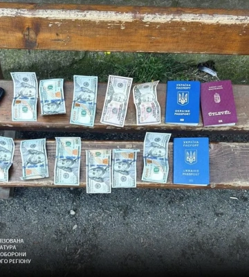 За понад 320 тис. грн намагався підкупити прикордонника: На Закарпатті затримано організатора схеми втечі від мобілізації. ФОТОрепортаж