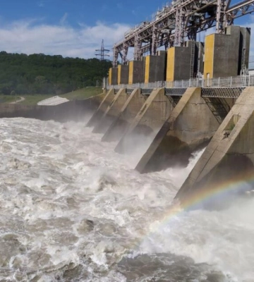 Молдова просить Україну збільшити обсяг скидання води для стабілізації рівня у Дністрі