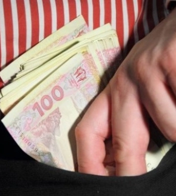 Директор фірми на Черкащині підозрюється у привласненні понад 200 тисяч бюджетних гривень