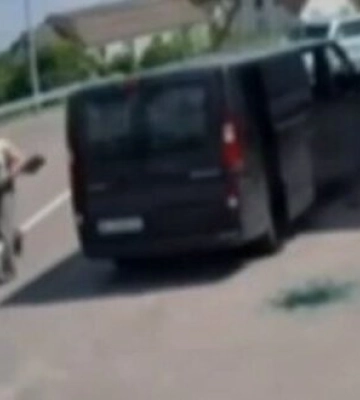На Волині чоловік напав з лопатою на працівника ТЦК