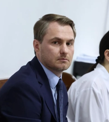 Суд обирає запобіжний захід співробітнику прокуратури, який збив жінку: обвинувачення представляє Генеральний прокурор