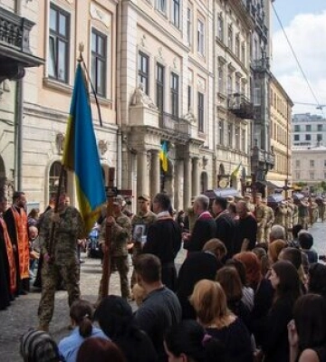 Во Львове попрощались с пленными, погибшими в авиакатастрофе Ил-76: сразу 12 Героев. ФОТО