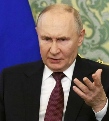 кремль свідомо затягує зустріч путіна і Зеленського - ISW