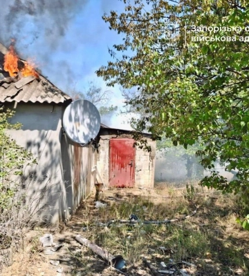 Армія РФ атакувала Запорізький район: стались пожежі