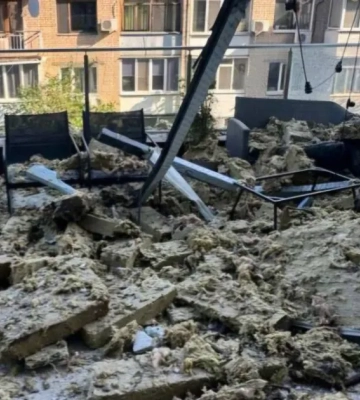 Трагедия в Днепре: 21-летняя пострадавшая не выжила после обстрела