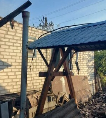 Доба на Донеччині: під ударами Родинське, Мирноград, Дружківка та Костянтинівка, 10 поранених, є численні пошкодження. ФОТОрепортаж