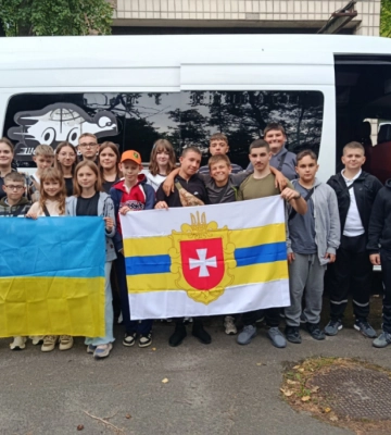 Ще 19 дітей з Рівненщини вирушили на відпочинок у "Артек"