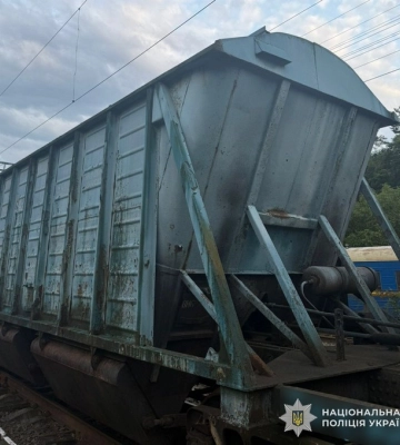 Заради селфі заліз на потяг: на Львівщині підлітка уразило електричним струмом