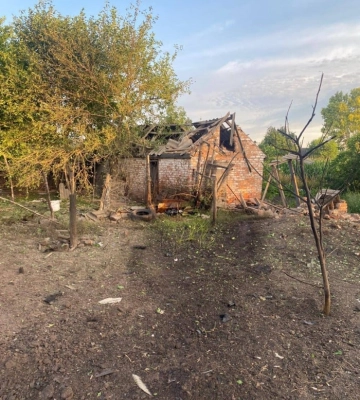 Атака дронів на Полтавщину: у двох районах уламки пошкодили будівлі