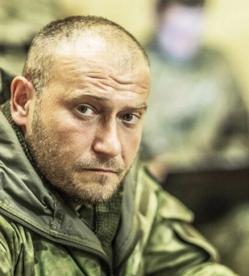 Дмитро Ярош звернувся до протестувальників: головне зараз – фронт