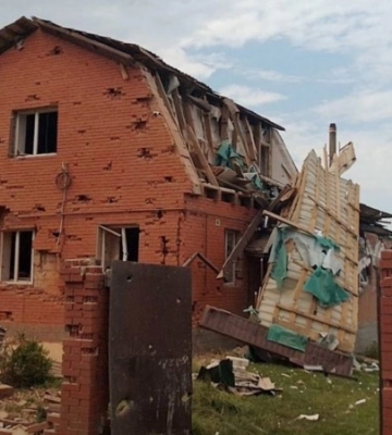Оккупанты нанесли удар по центру Сум, предварительно без пострадавших, выбито около 50 окон