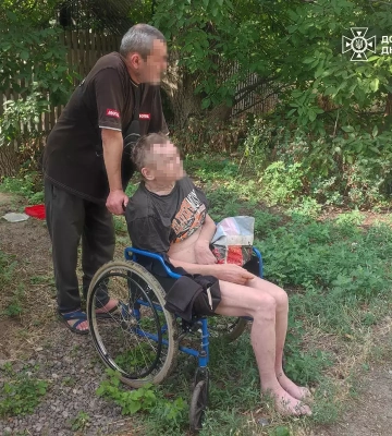 Кондиціонер, басейн та евакуація: у Дніпрі сталася серйозна пожежа