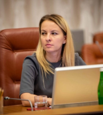 Ексзаступниця керівника Офісу Президента Юлія Соколовська призначена Послом України в Іспанії Ексзаступниця керівника Офісу Президента Юлія Соколовська призначена Послом України в Іспанії