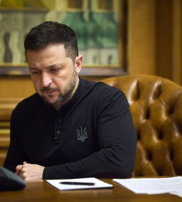 Зеленский сменил послов Украины в 16 странах: кто в списке