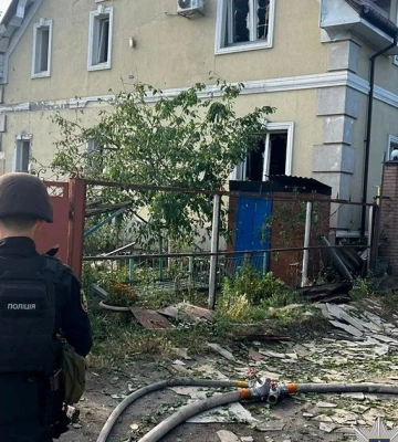 Двое людей пострадали в прифронтовом Родинском в результате атак армии РФ