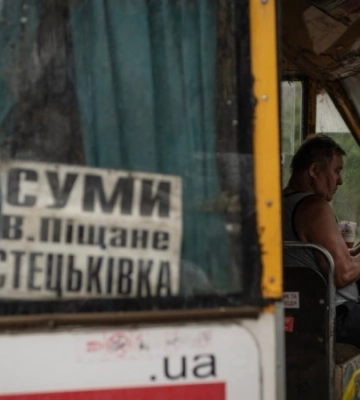 Росіяни обстріляли автобус із цивільними у Сумському районі