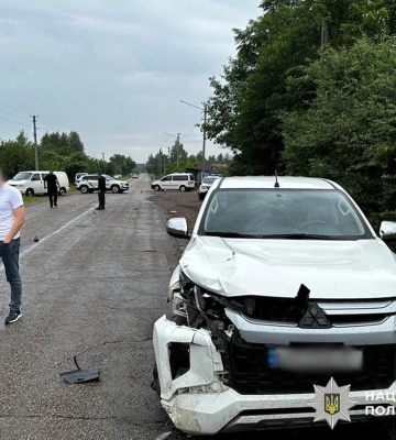 У селі на Житомирщині внаслідок наїзду автомобіля загинула літня жінка, - поліція
