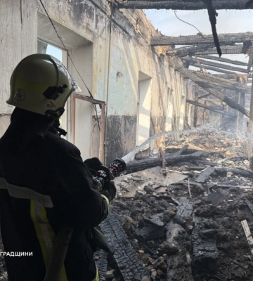 В результате ночных обстрелов Днепропетровской области пострадали женщина и ребенок